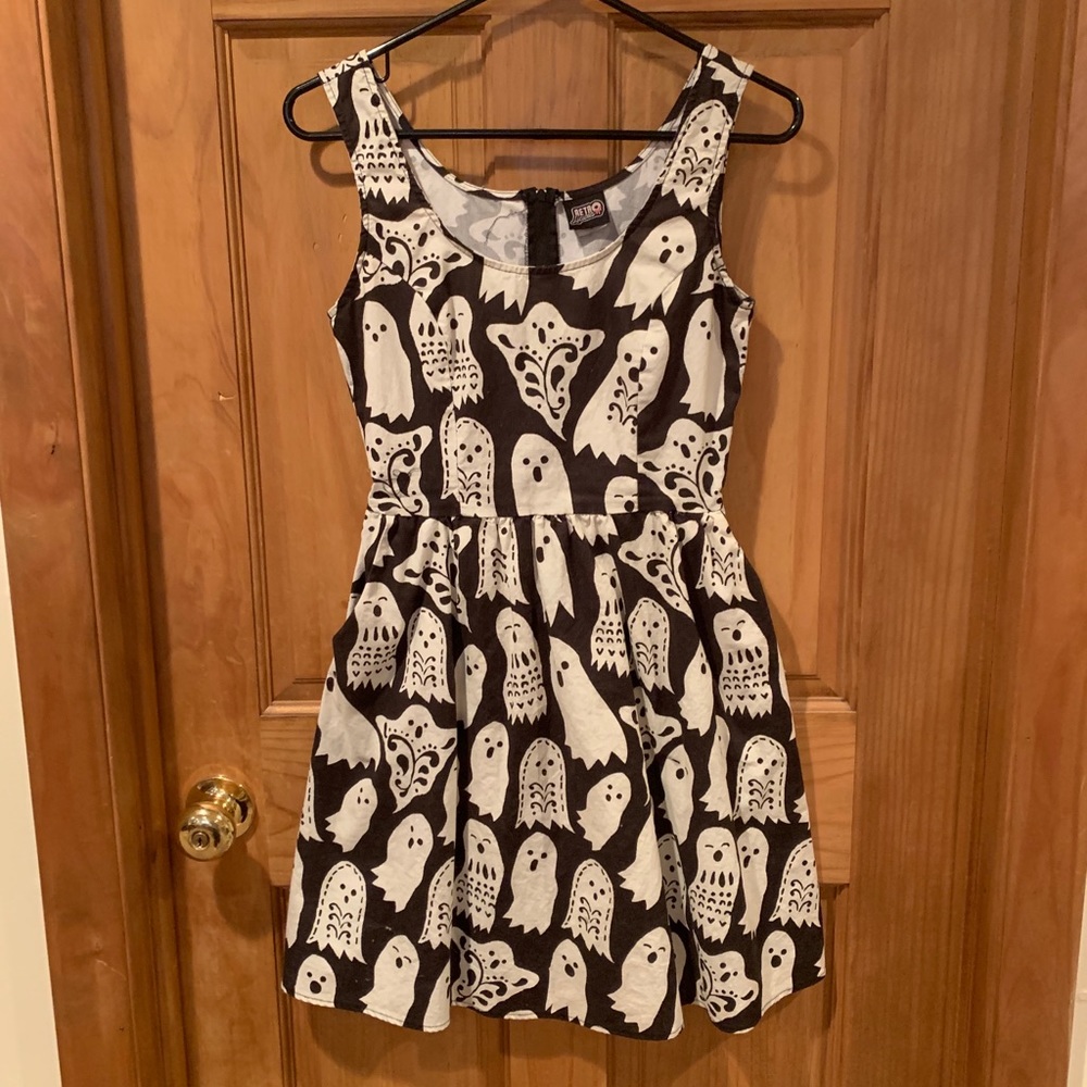Modcloth Retrolicious Ghost Dress